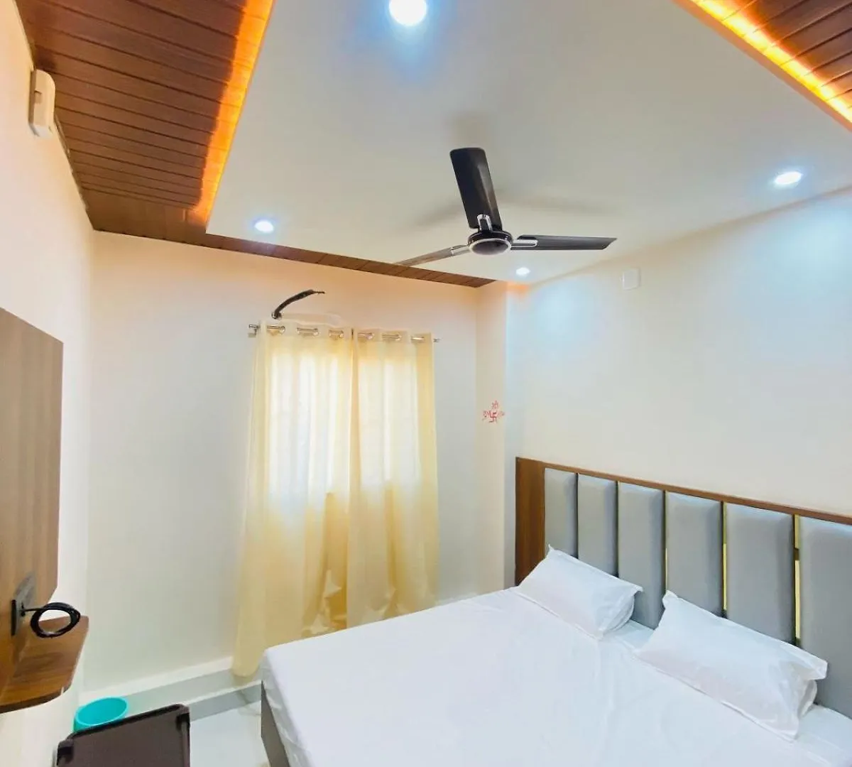 Gyanav Hotel And Restaurant Udaipur