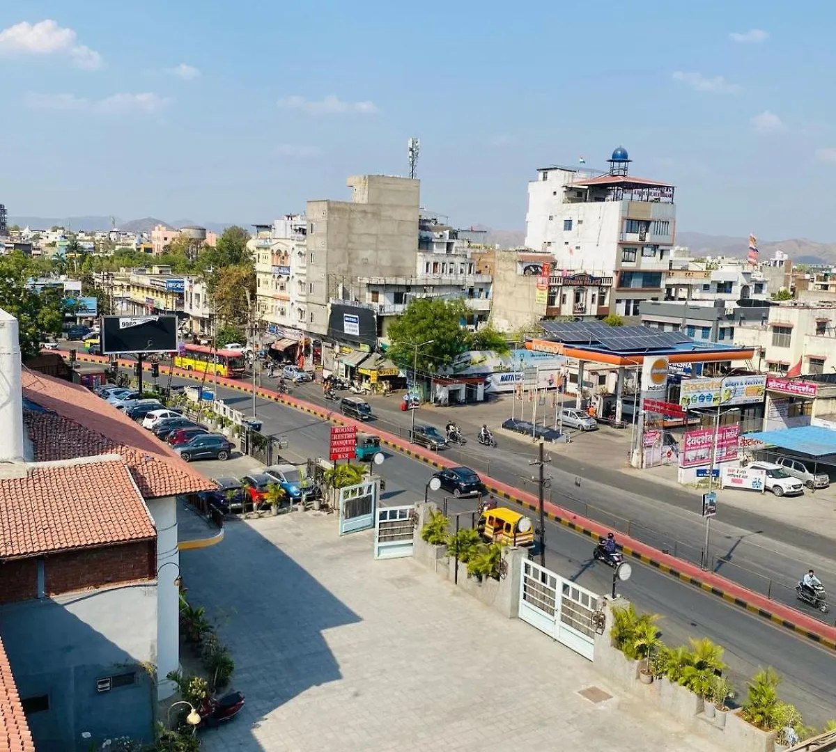 Gyanav Hotel And Restaurant Udaipur India