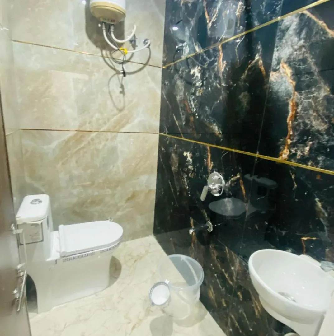 Gyanav Hotel And Restaurant Udaipur 3*,