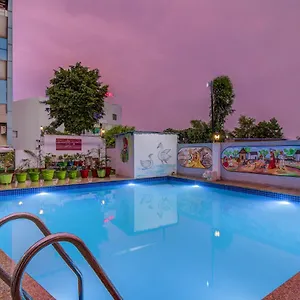 Fabhotel Himanshi Udaipur