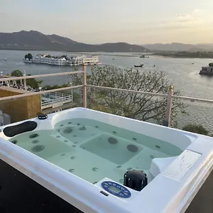 Sheeshmahal By Oladar Udaipur